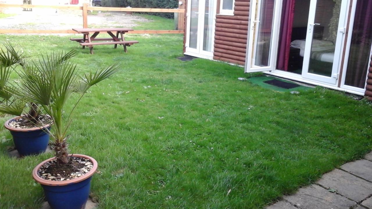 Elm House Accommodation Wisbech Buitenkant foto